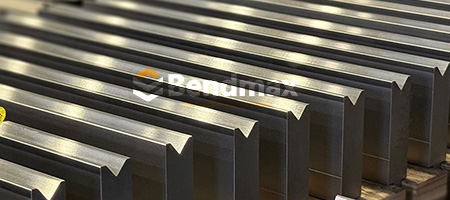 Trumpf system 84 degree single V die with precise 0.6mm opening