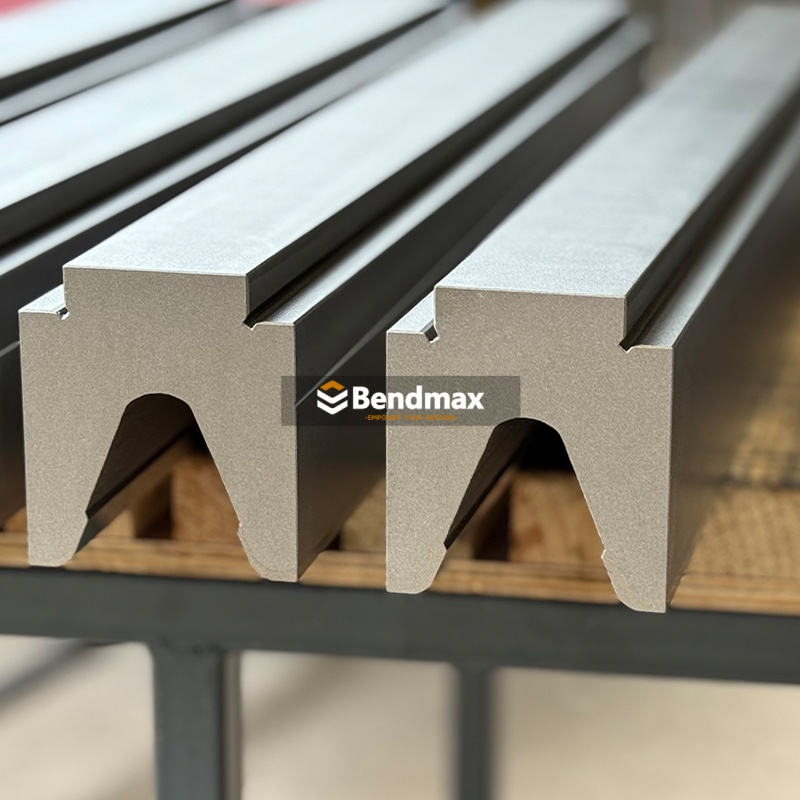 Non-Marking Single-V Die